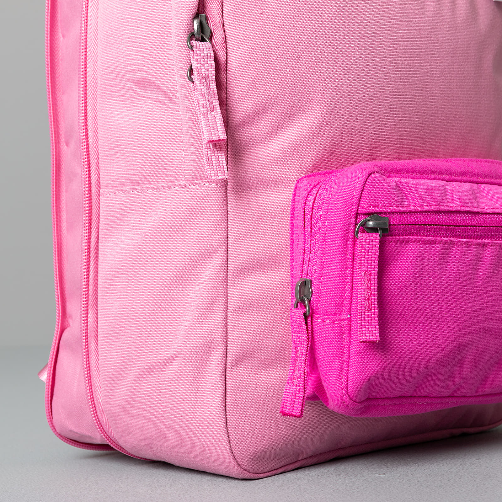 Tanjun pink store