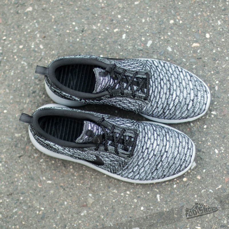 Women's shoes Nike Wmns Roshe One Flyknit Cool Grey/Black-Wolf Grey-White