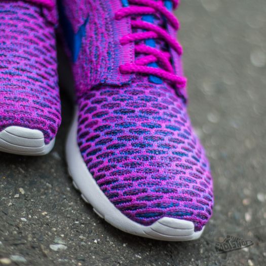 Zapatillas mujer Nike Wmns Roshe One Flyknit Fuchsia Flash Gym Royal Vnc Footshop
