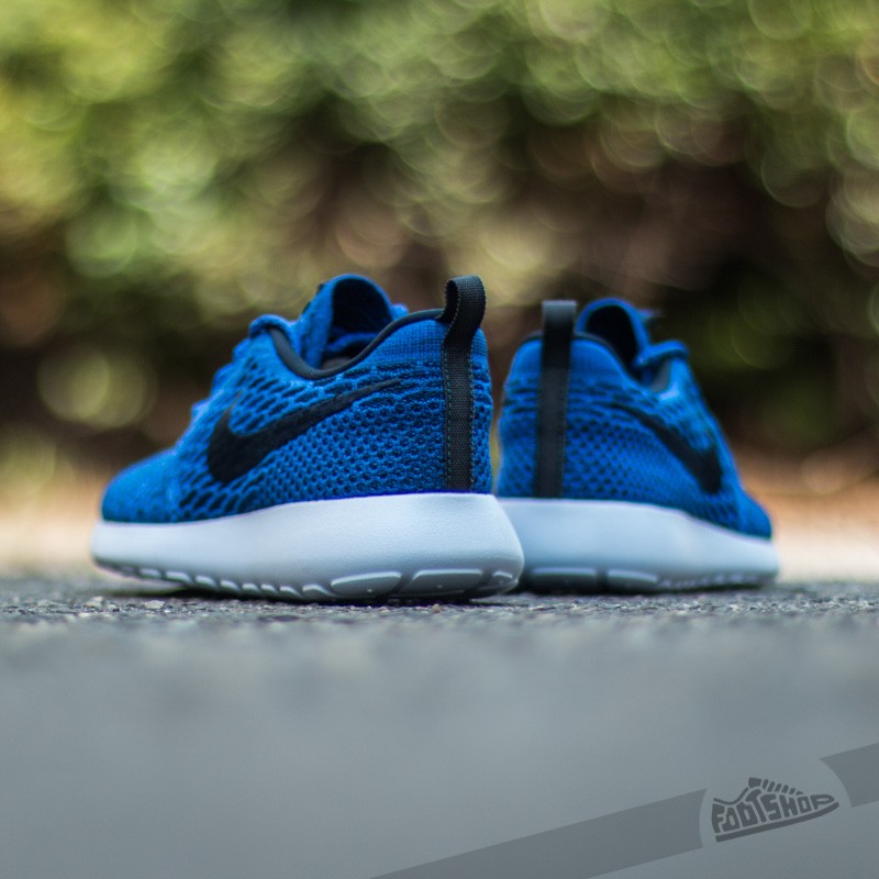 Buty damskie Nike Wmns Roshe One Flyknit Game Royal/Dark Obsidian-Black