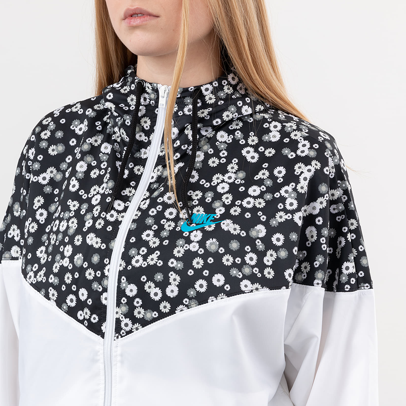 Jackets Nike Sportswear Heritage Woven Floral Jacket Black White Laser Blue Footshop