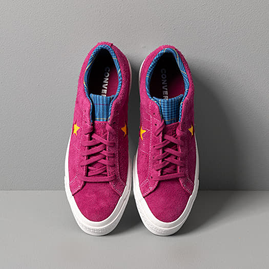 Converse One Star
