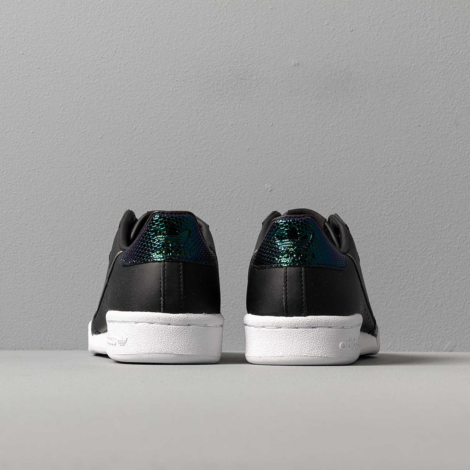 Women's shoes adidas Continental 80 W Core Black/ Ftw White/ Mystery Ruby