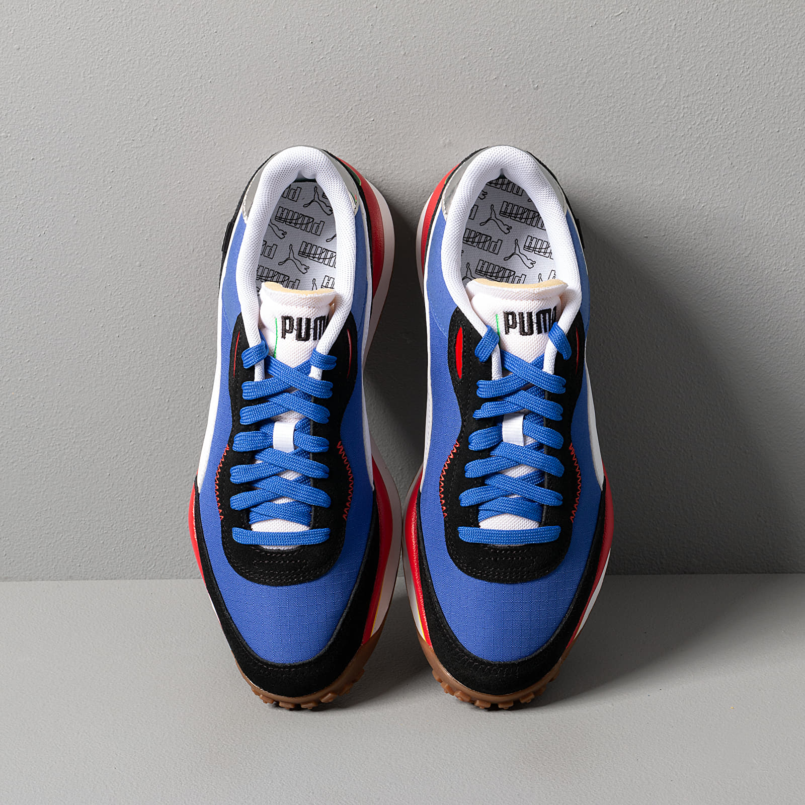 Zapatillas Hombre Puma Style Rider Play On Daz Blue-Puma Black-Hgh Rsk Red
