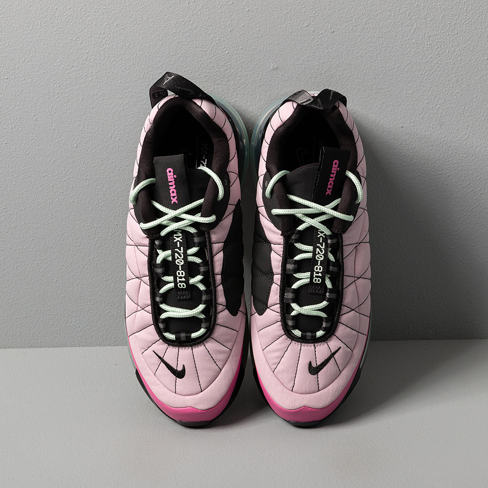 Zapatillas mujer Nike W Mx-720-818 Iced Lilac/ Cosmic Fuchsia-Black