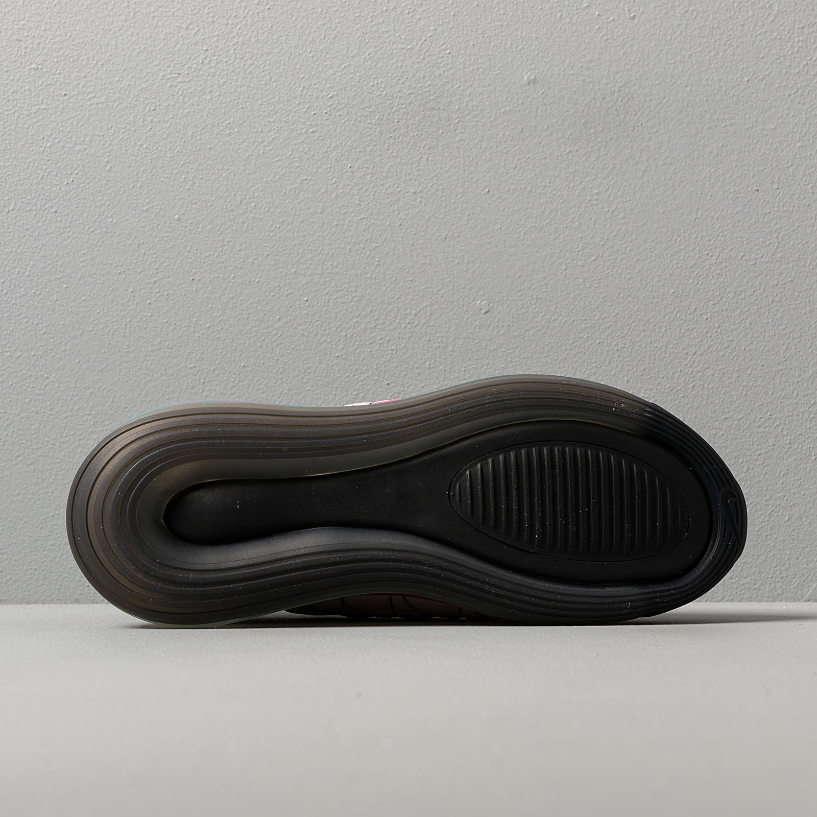 Nike 720 sole online