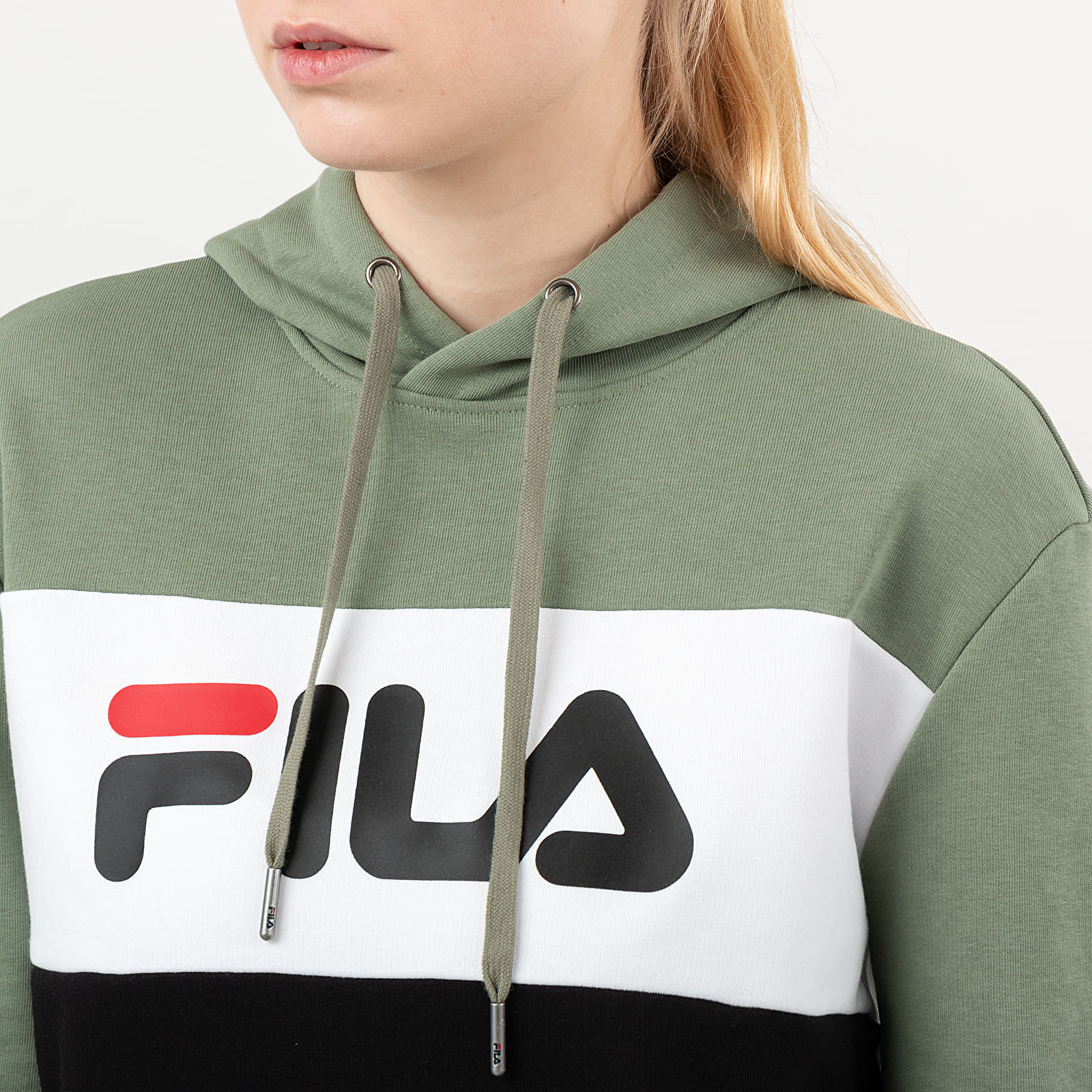 Fila lori deals