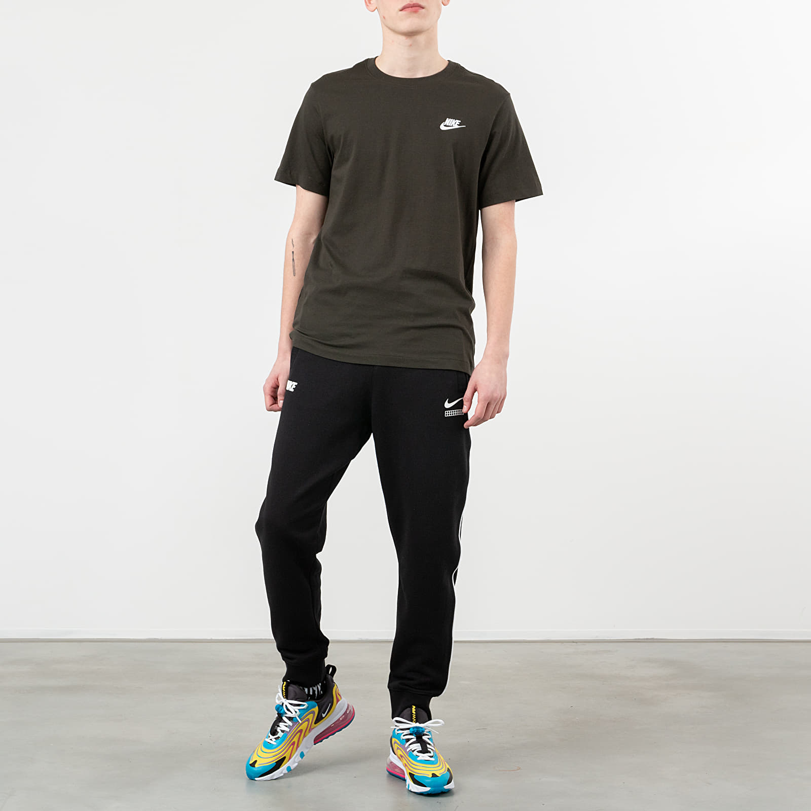 Nike store dna joggers
