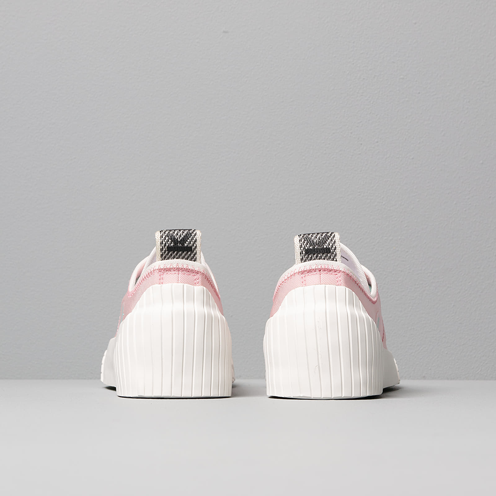 Women's shoes Kenzo Volkano Low Top Sneakers Rose Clair