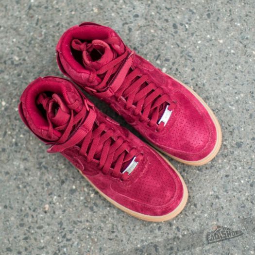 Nike Wmns Air Force 1 Hi Suede