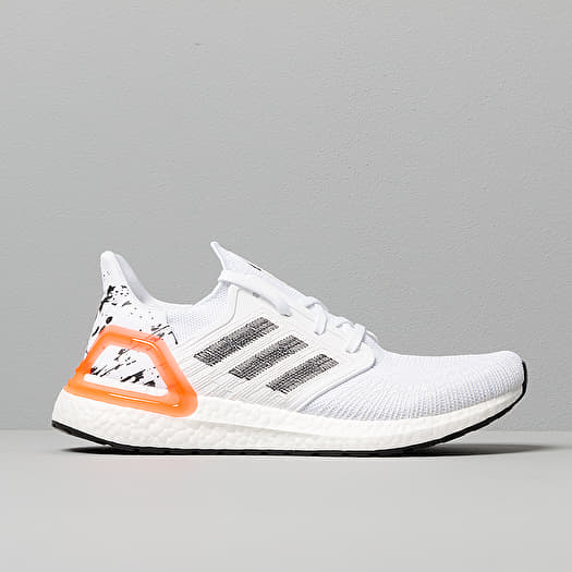 adidas UltraBOOST 20