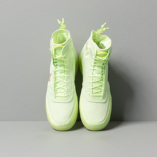 Nike air force 2025 1 shell volt