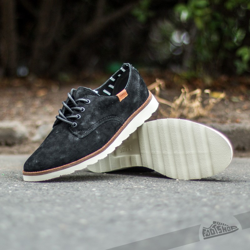 Vans desert shop point black