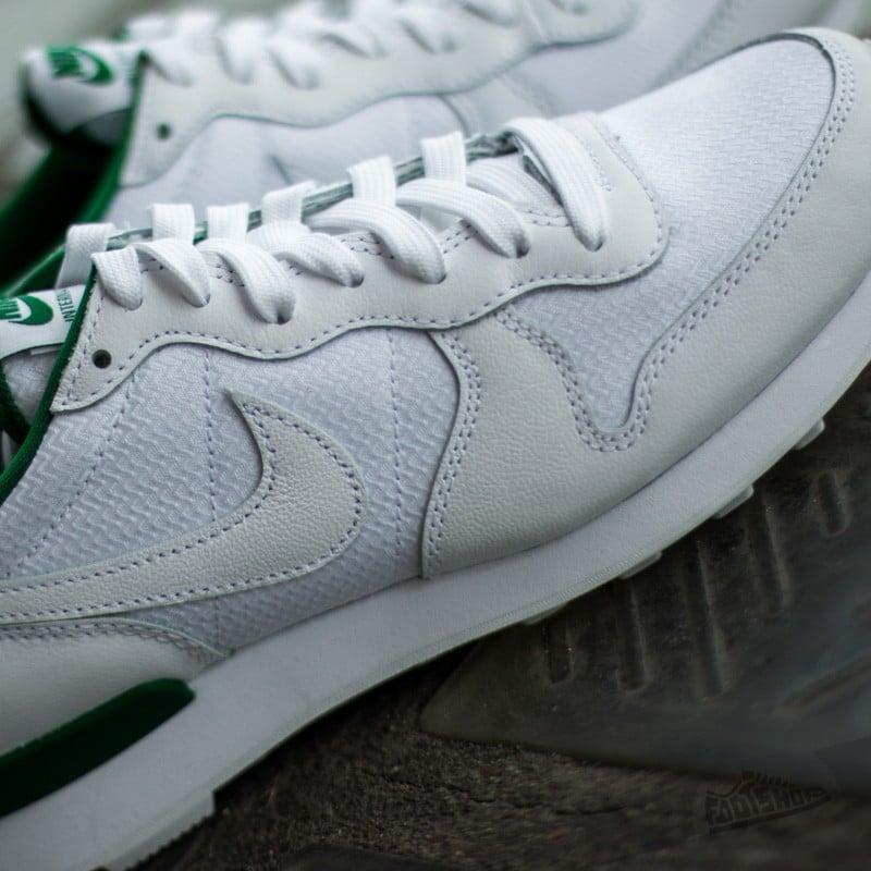Women's shoes W Nike Internationalist WIM QS White/Pine Green-Ultraviolet
