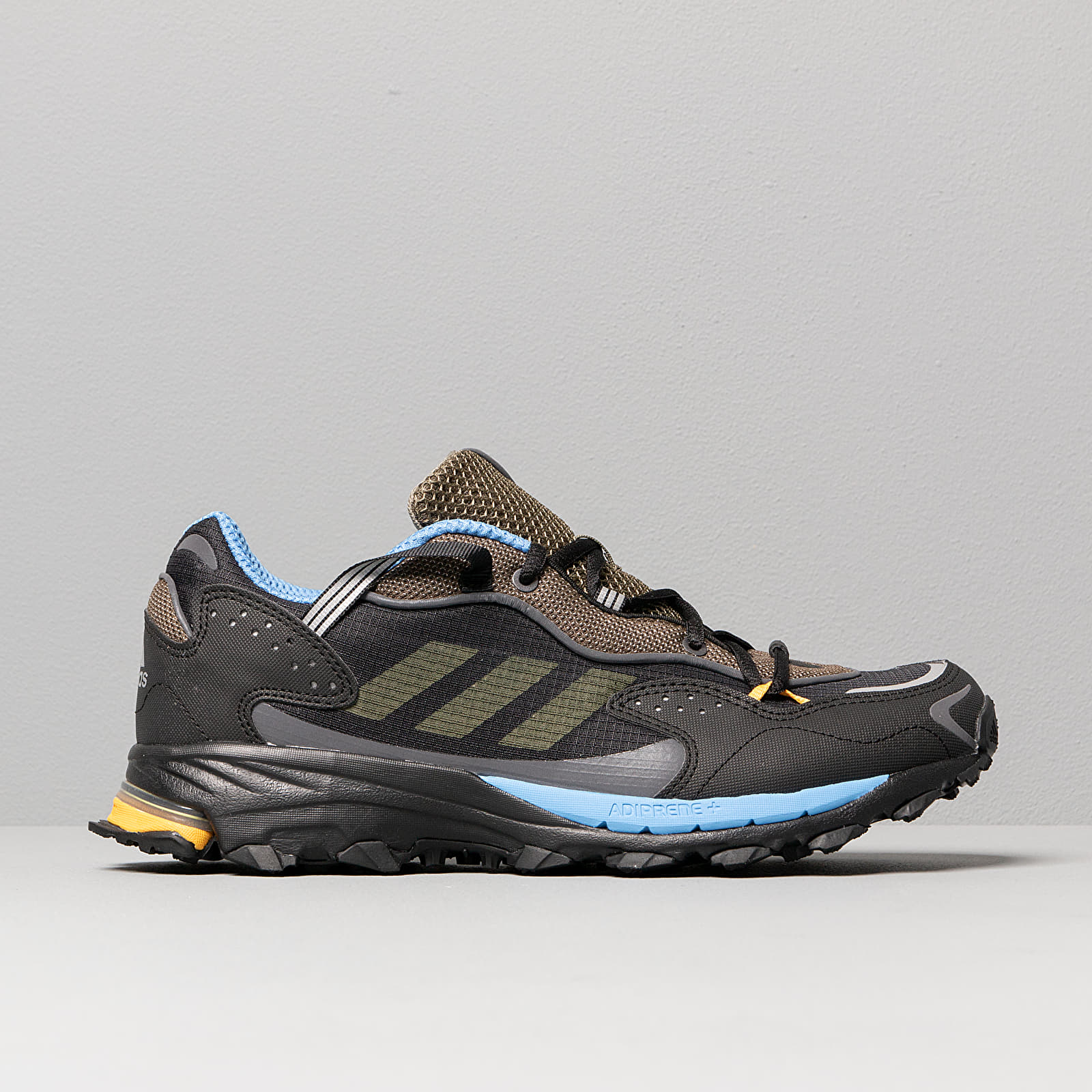 Adidas response hoverturf black deals