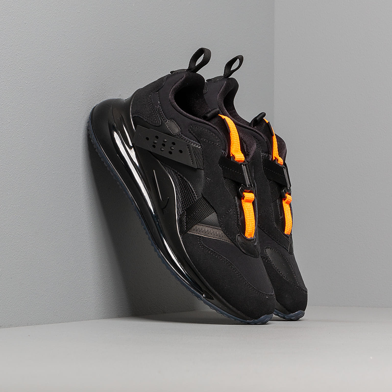 Pánské tenisky a boty Nike Air Max 720 Slip / Obj Black/ Black-Total Orange