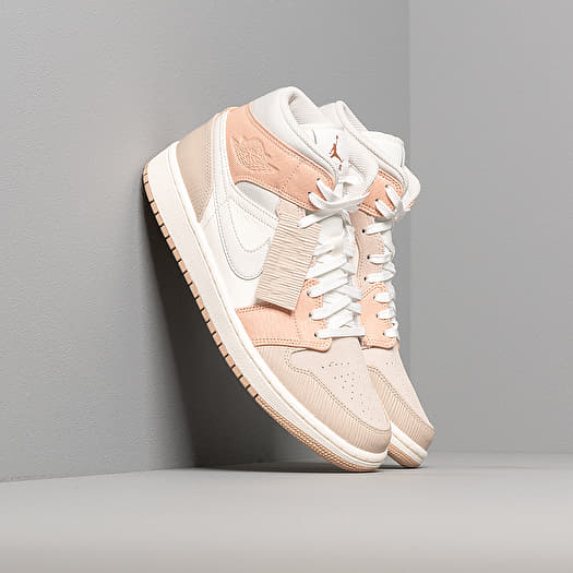 Men s shoes Air Jordan 1 Mid Sail Light Bone String Shimmer