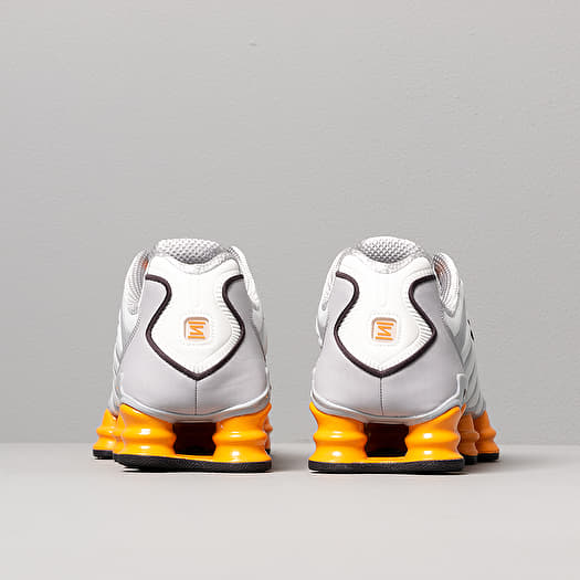 Off white clearance nike shox