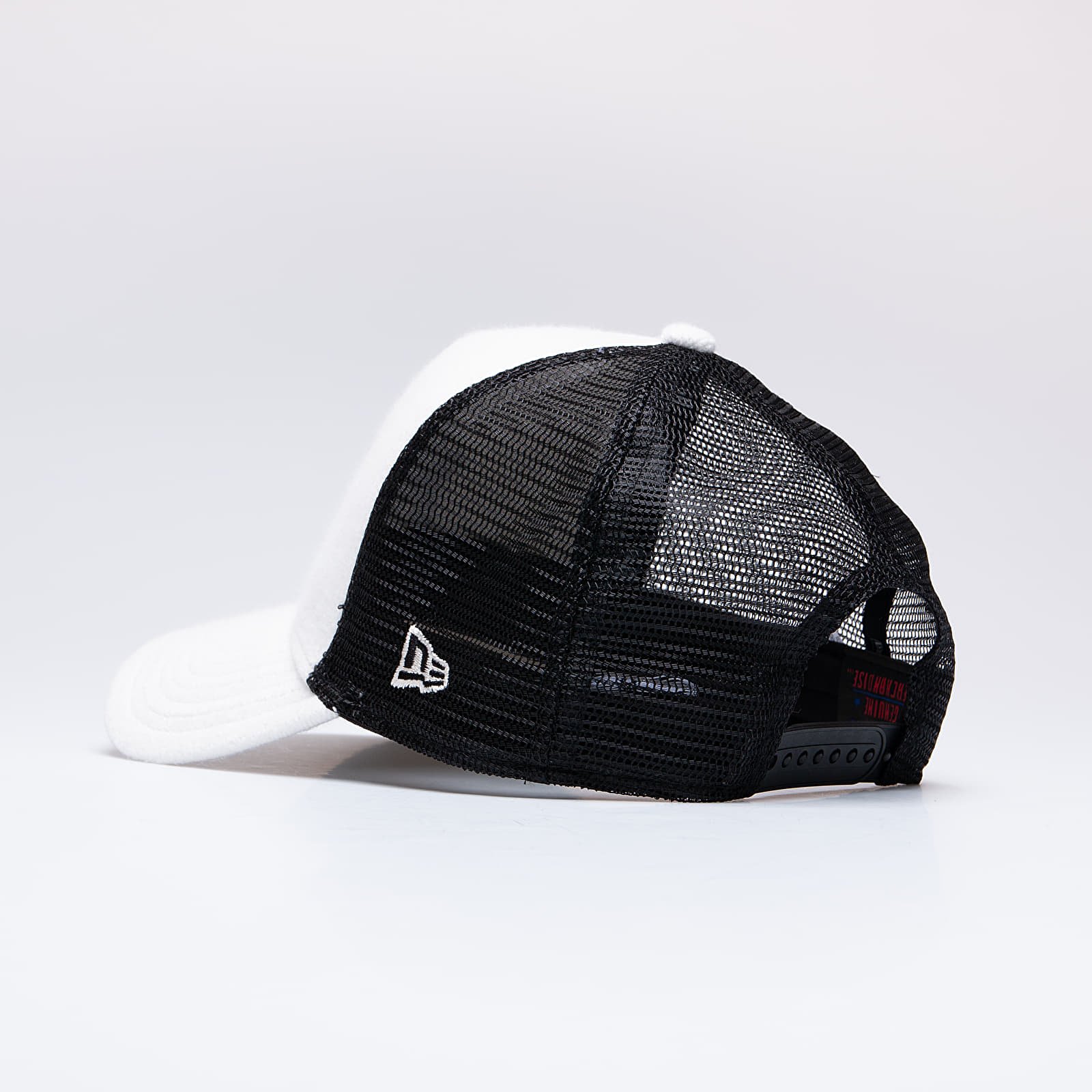 Шапки New Era MLB New York Yankees A-Frame Trucker Cap White