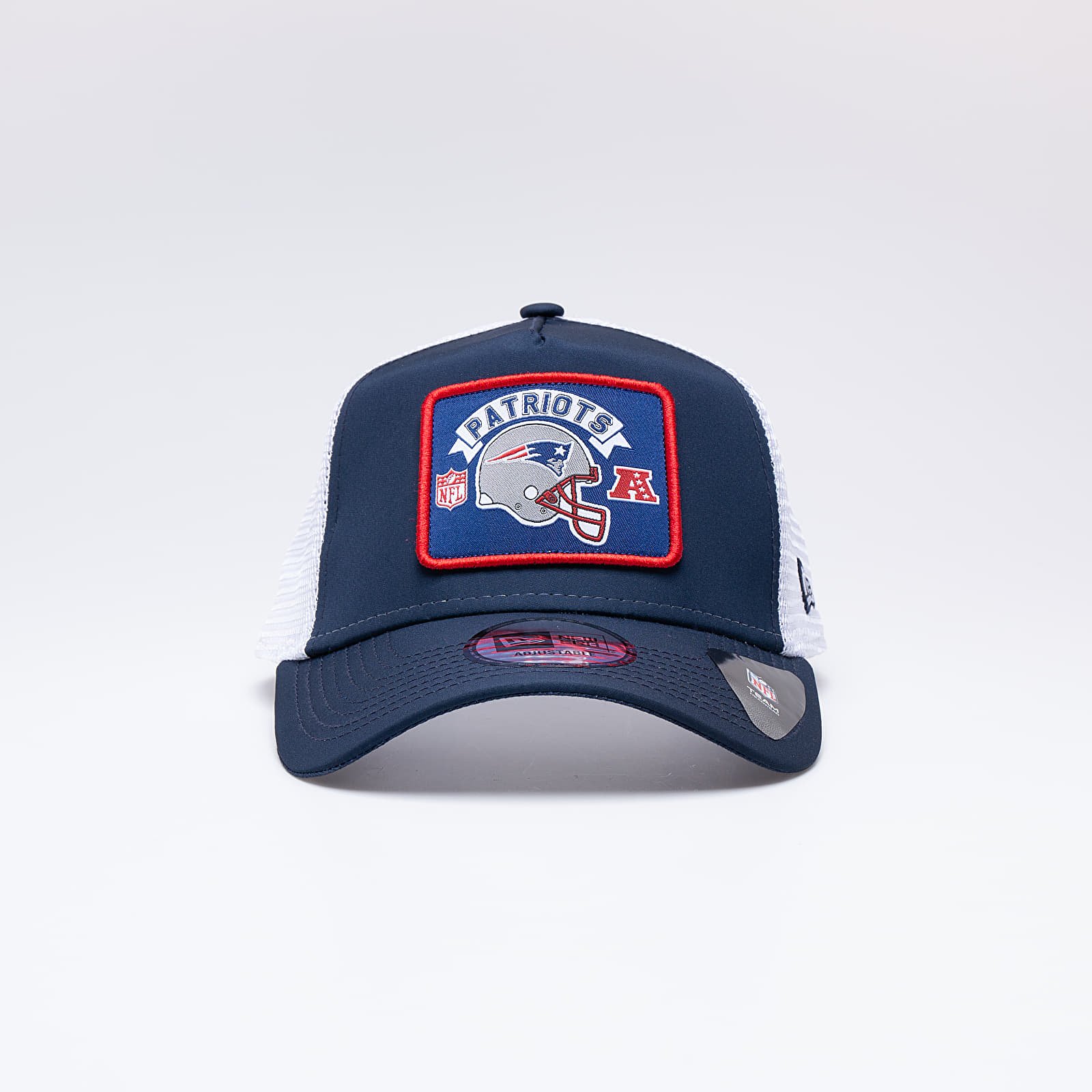 Sapkák New Era NFL Wordmark New England Patriots Trucker Navy