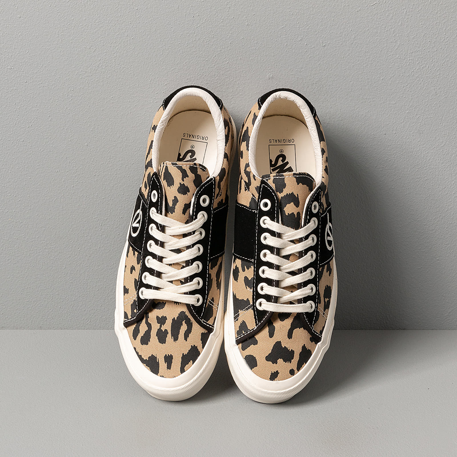 Men s shoes Vans OG Sid LX OG Leopard Marshmallow Footshop