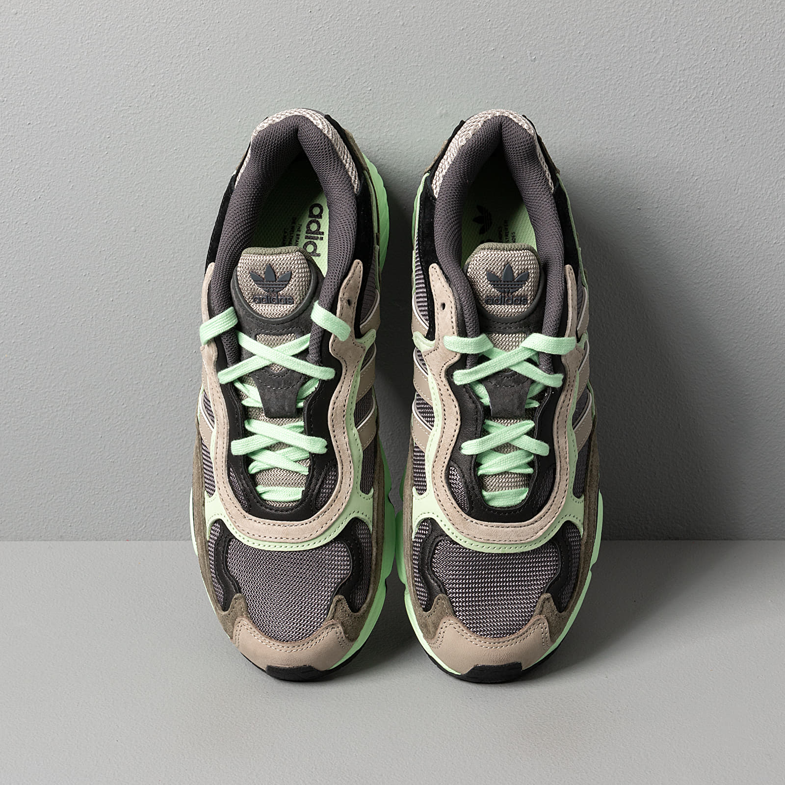 Men's shoes adidas Temper Run Grey Six/ Fear Grey/ Core Black