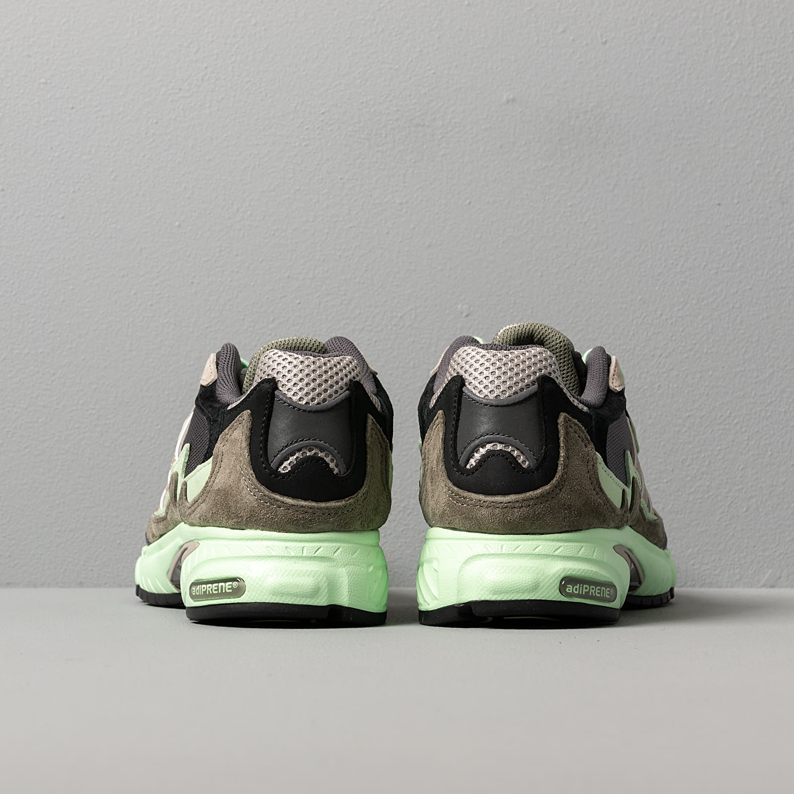 Men's shoes adidas Temper Run Grey Six/ Fear Grey/ Core Black