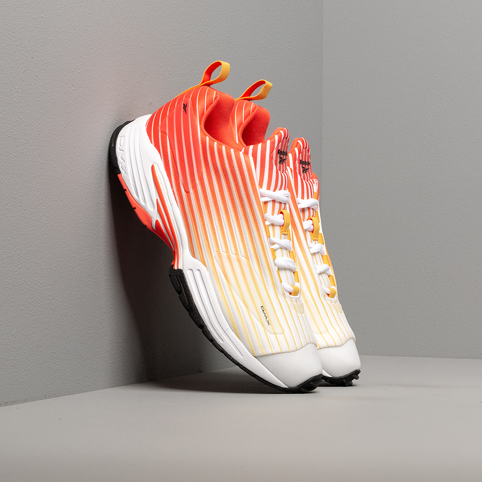Men's shoes Reebok DMX Thrill Vivid Orange/ White/ Fierce Gold