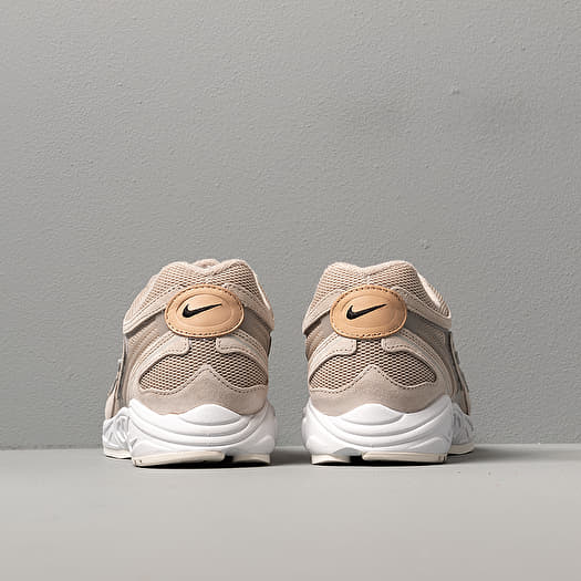 Nike ghost best sale racer beige