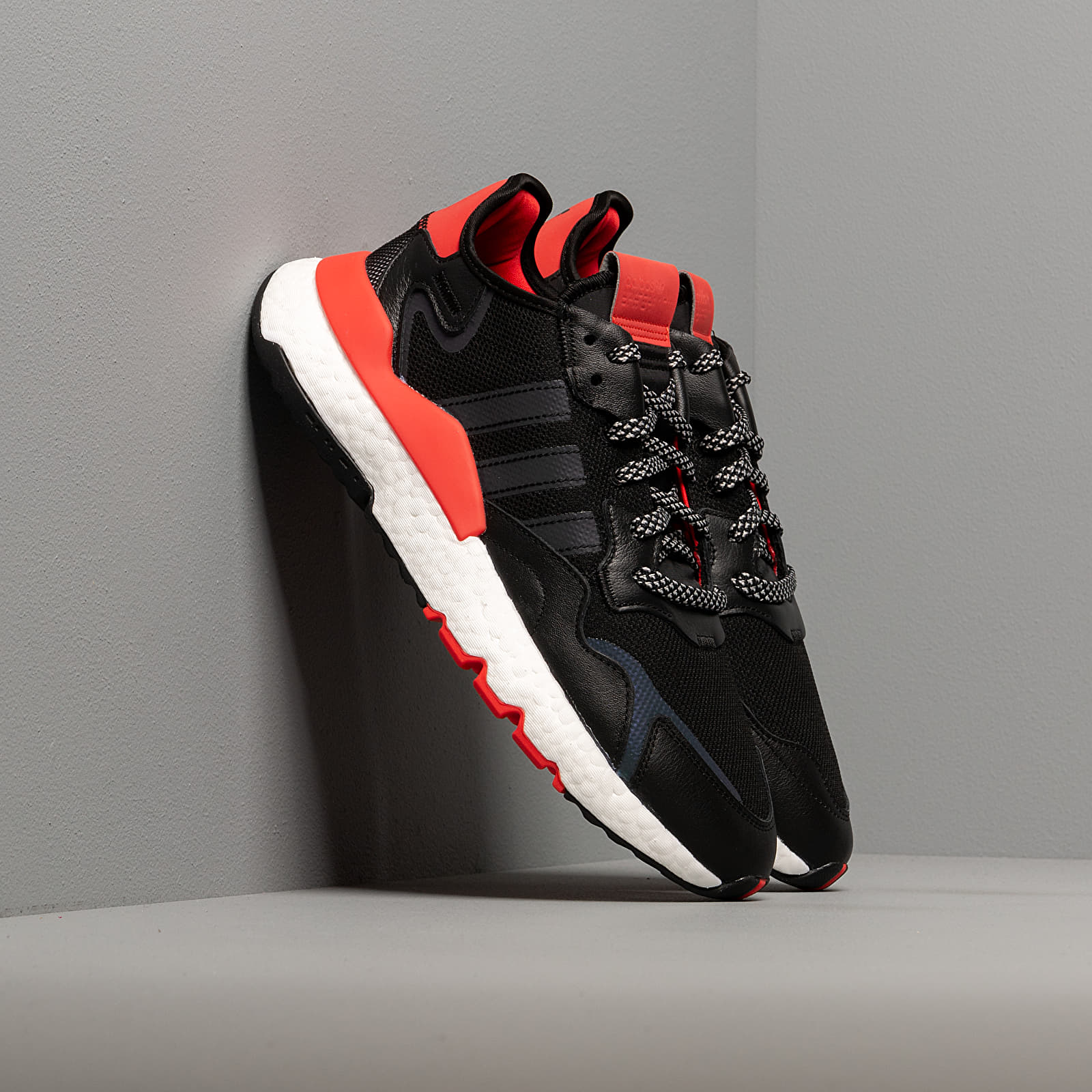Men's shoes adidas Nite Jogger Core Black/ Ftw White/ Hi-Res Red