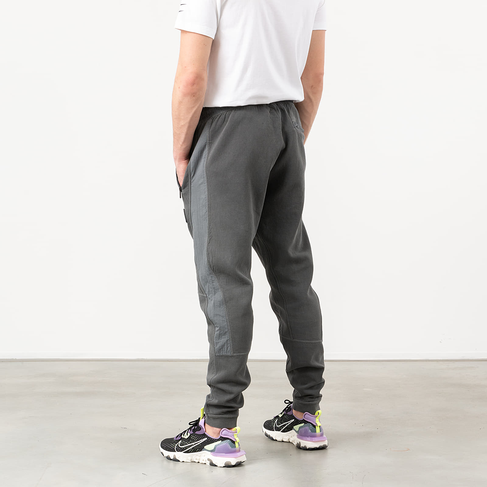 Men's fleece pants best sale jordan 23 engineered
