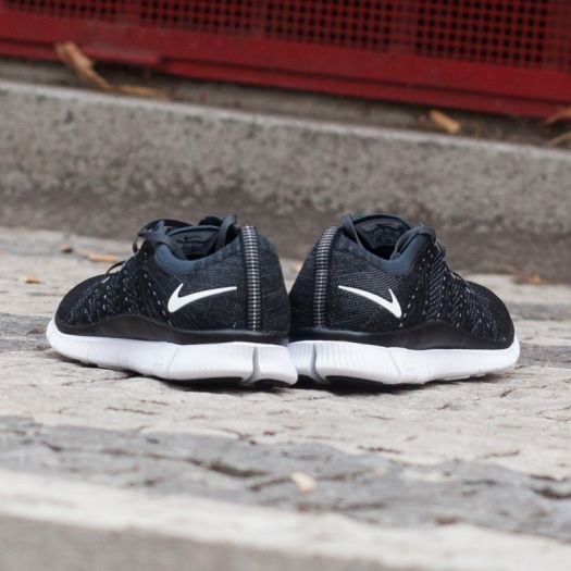 Nike free flyknit 5.0 nsw womens black outlet