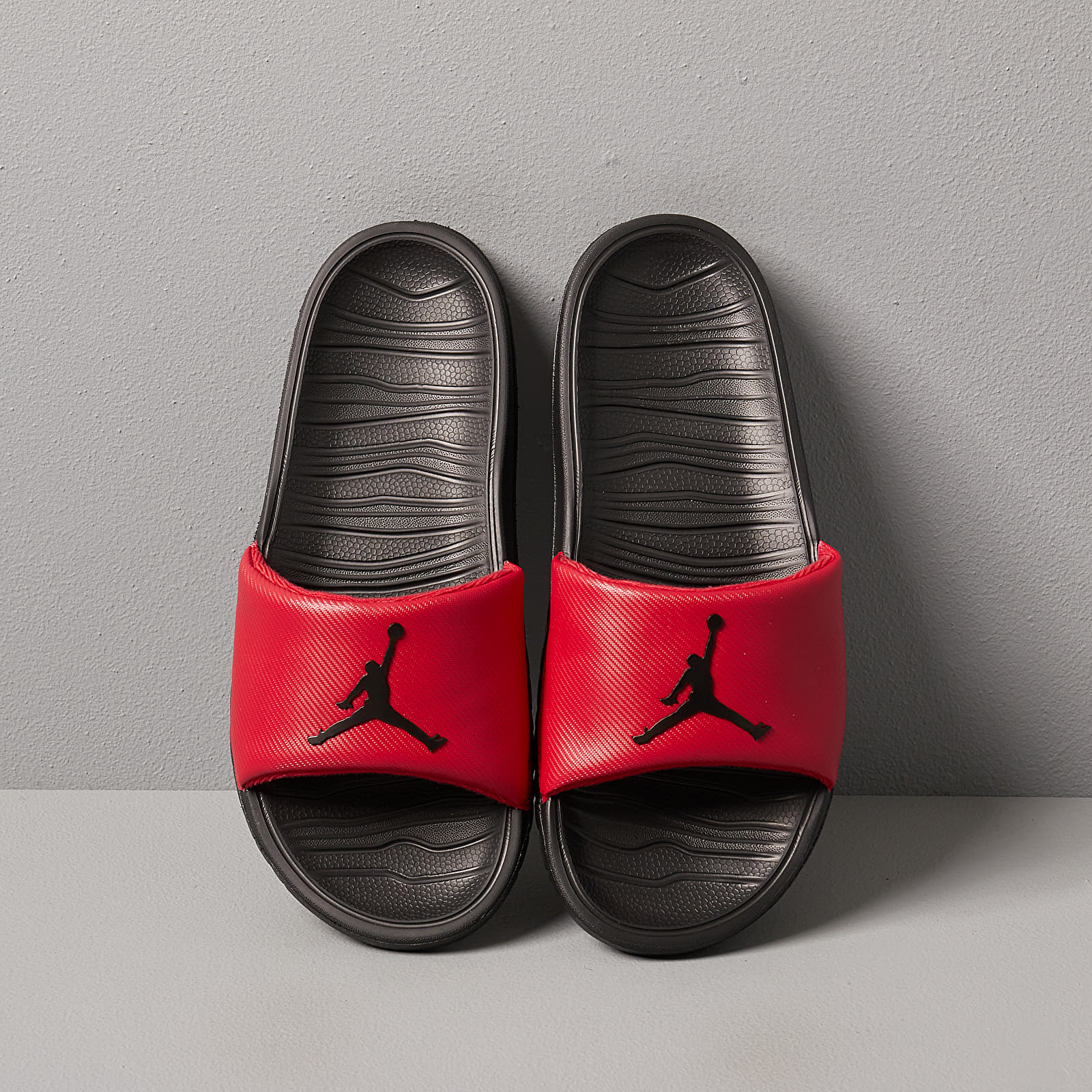 Jordan slippers red and black sales