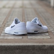 Men s shoes Nike Stefan Janoski Max White Black Footshop