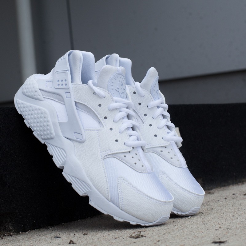 Nike Wmns Air Huarache Run