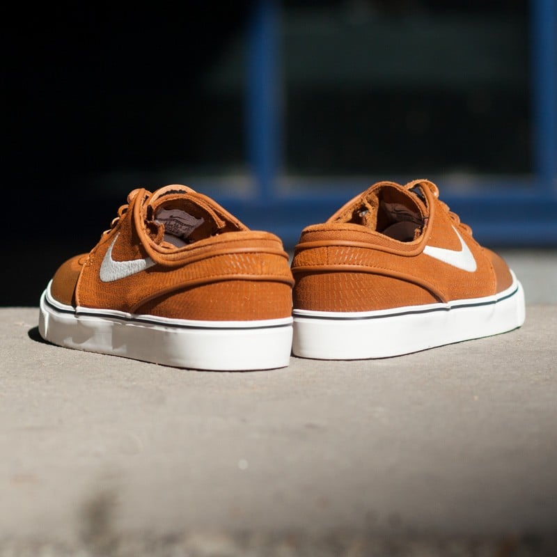 Мъжки кецове и обувки Nike Zoom Stefan Janoski Pr Se Tawny/Ivory-Black