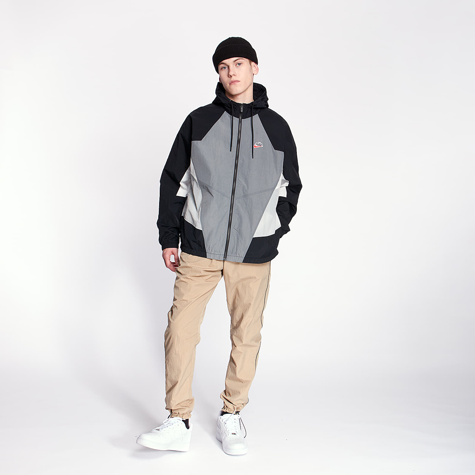 Casacos Nike Sportswear HE Wr Woven Signature Jacket Smoke Grey/ Black/ Light Smoke Grey