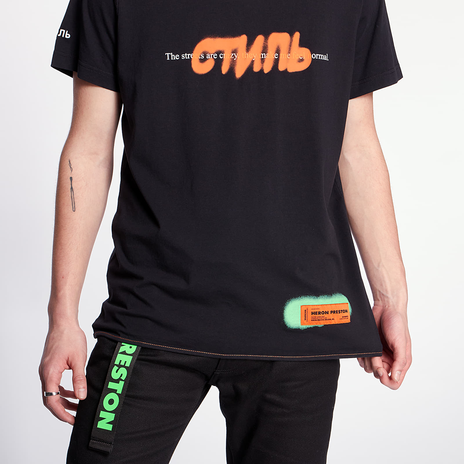 T-shirts HERON PRESTON Spray Tee Black | Footshop