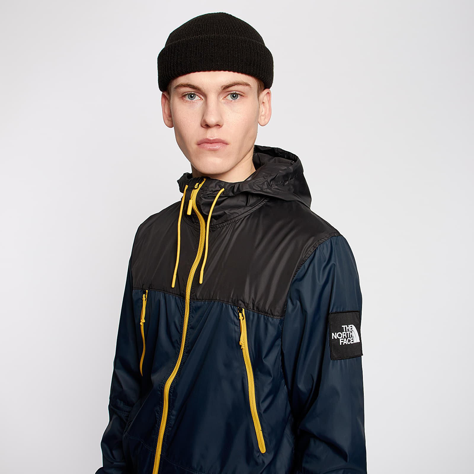 North face 1990 seasonal mountain jacket navy 2025