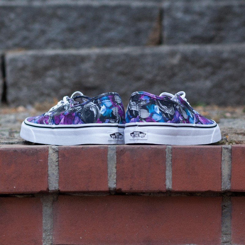 Vans deals digi floral