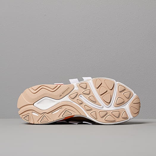 Adidas x white outlet mountaineering  lxcon beige