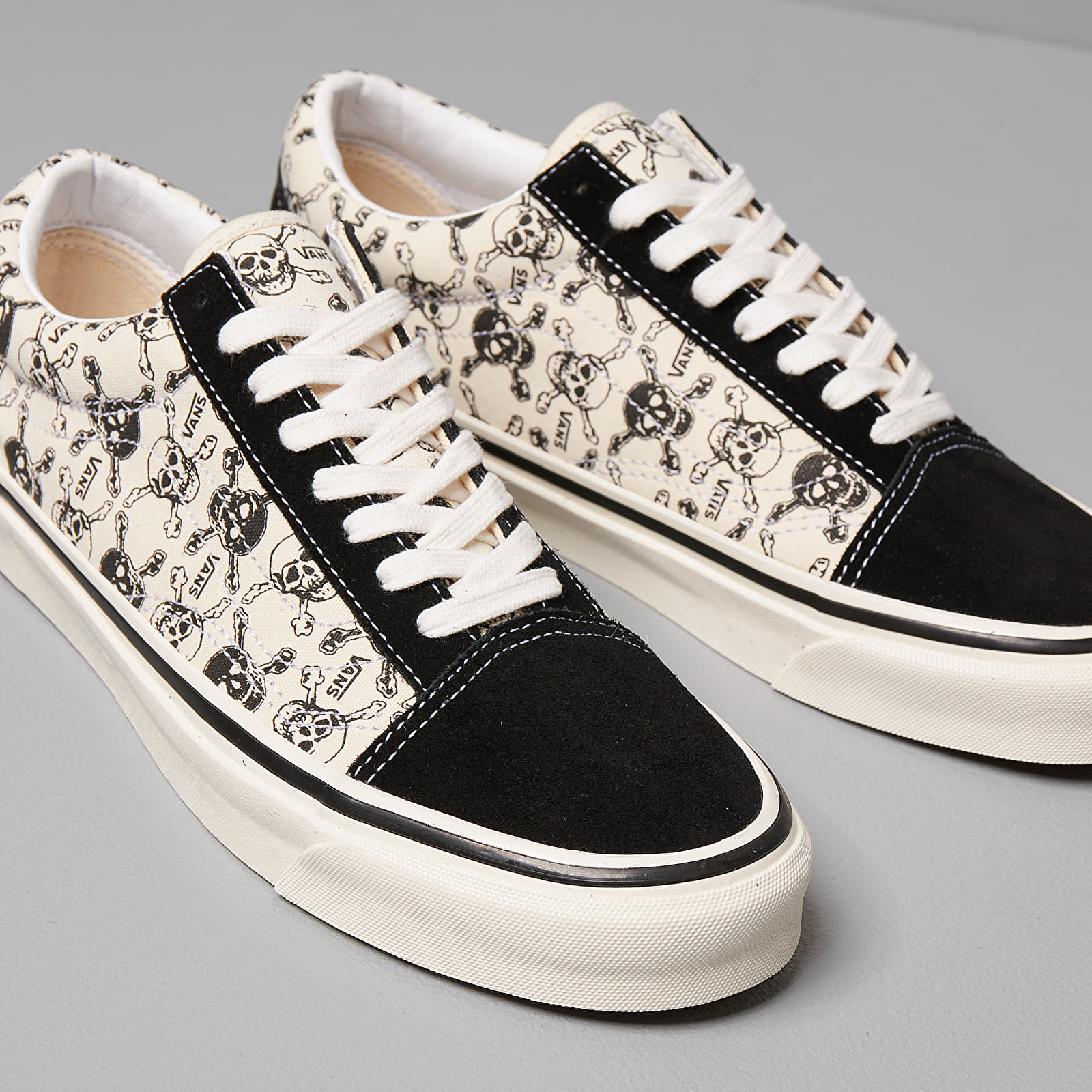 Zapatillas Hombre Vans Old Skool 36 DX Ogsk
