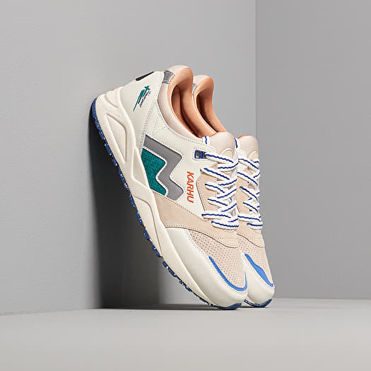 karhu aria lily white