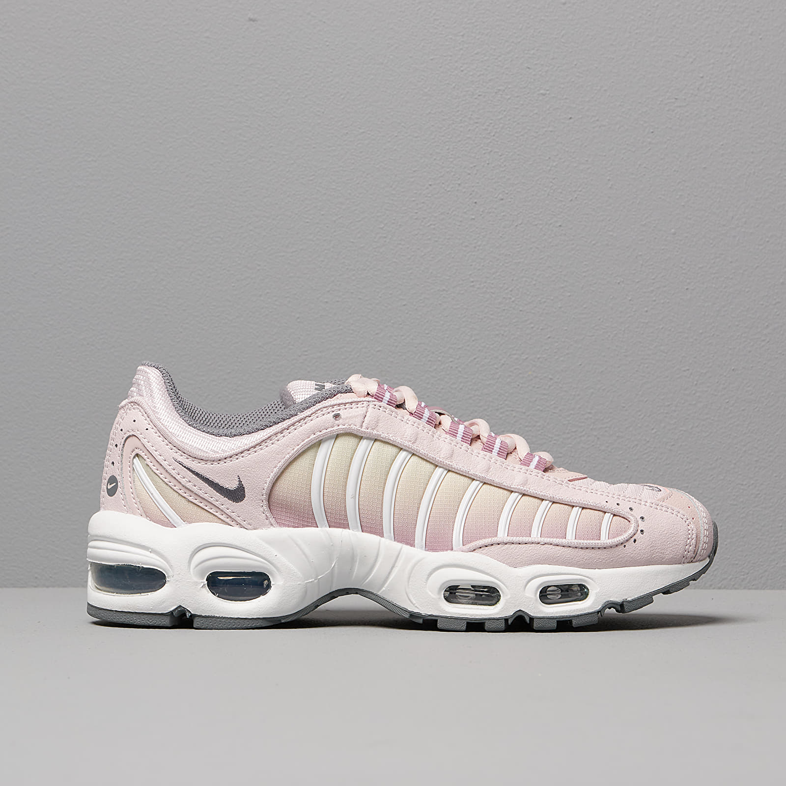 Tailwind nike iv shop