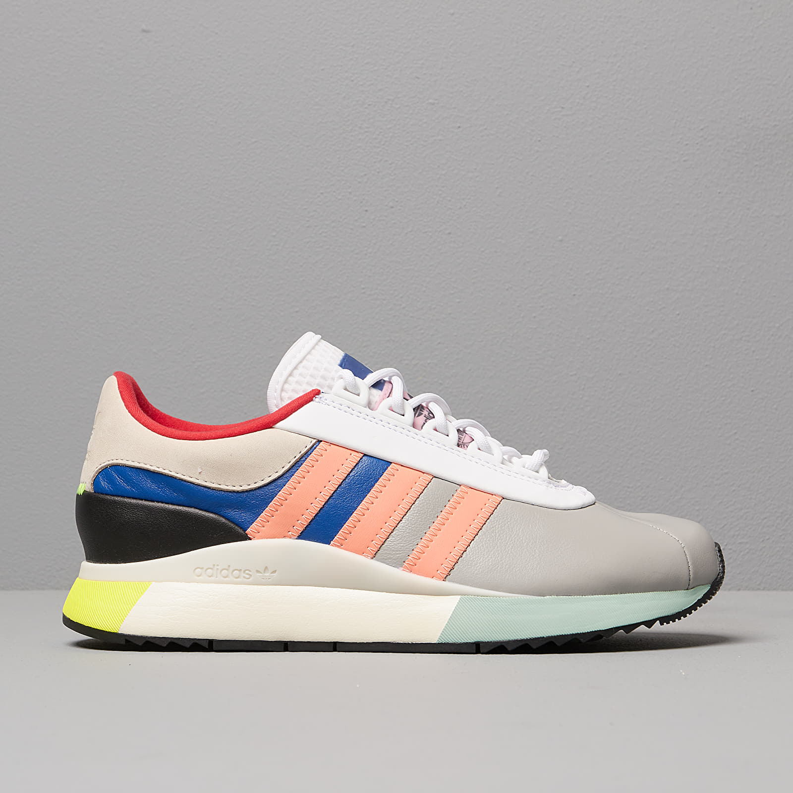 Women s shoes adidas SL Andridge W Grey Two Chalk Coral Linen