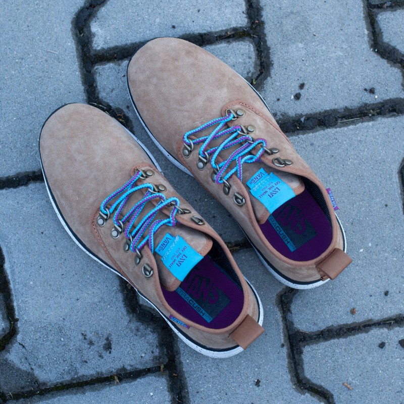 Vans iso blue 2025