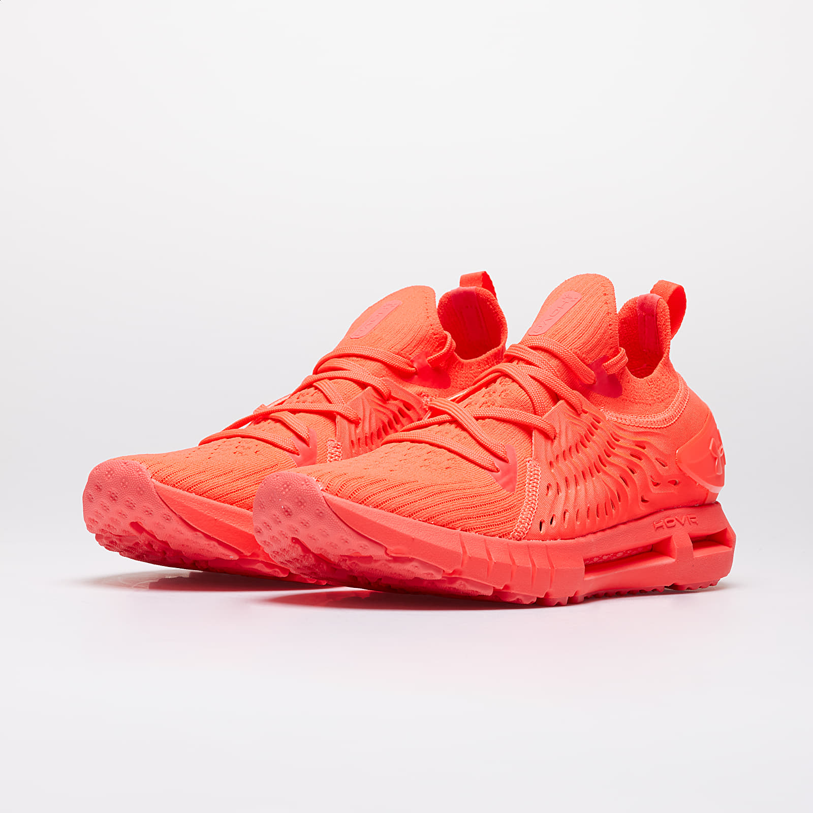 Under armour hovr all red 2025