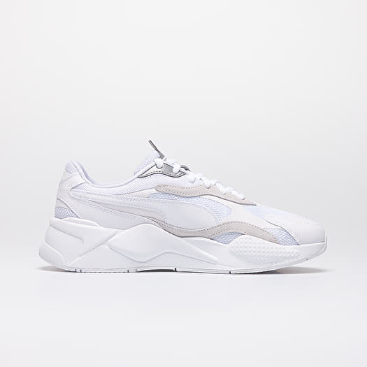 Silver and outlet white pumas