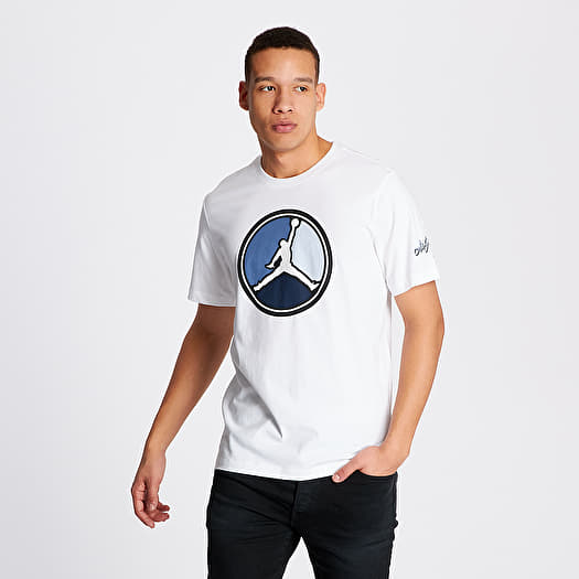 Jordan remastered photo shirt top