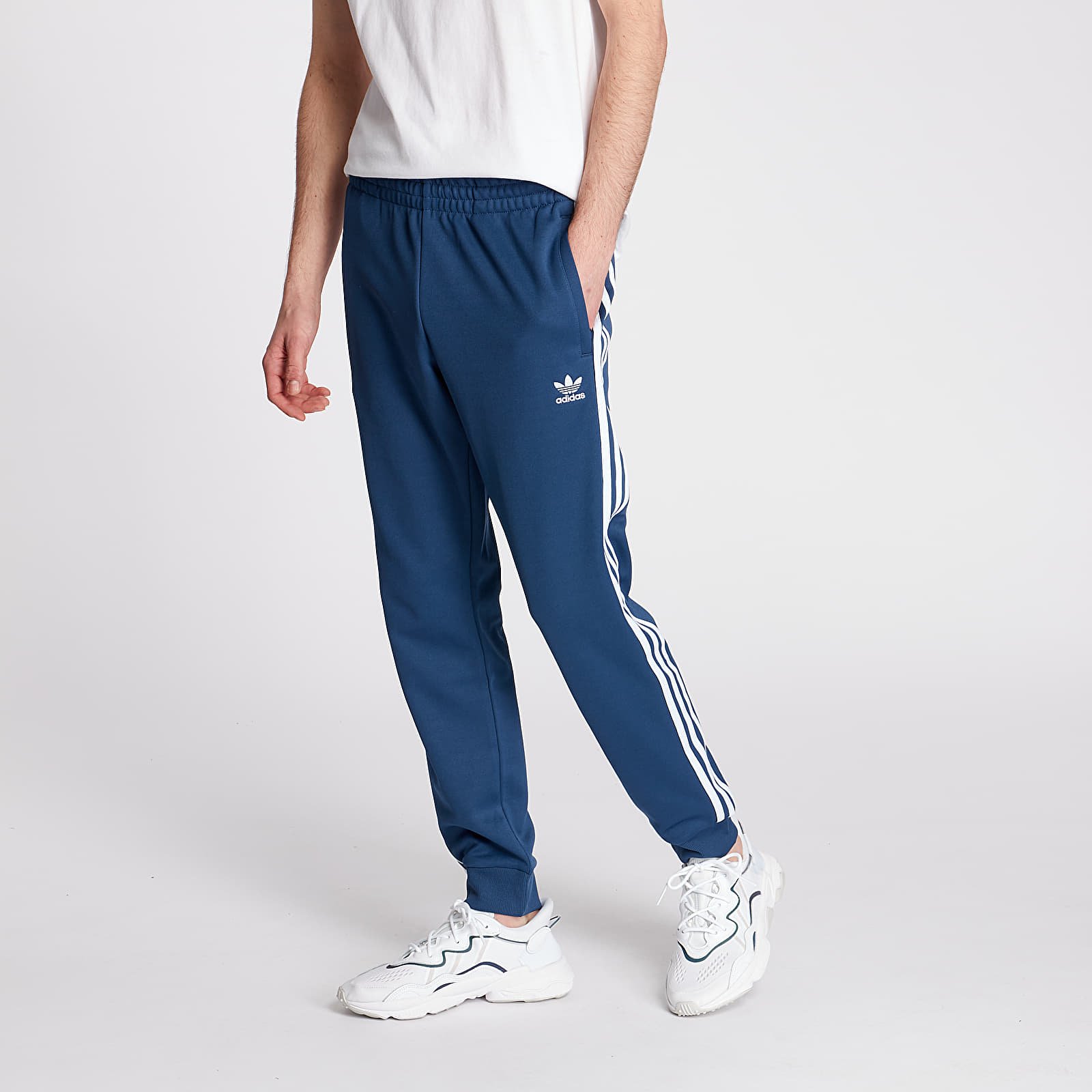 Adidas men's top superstar pants